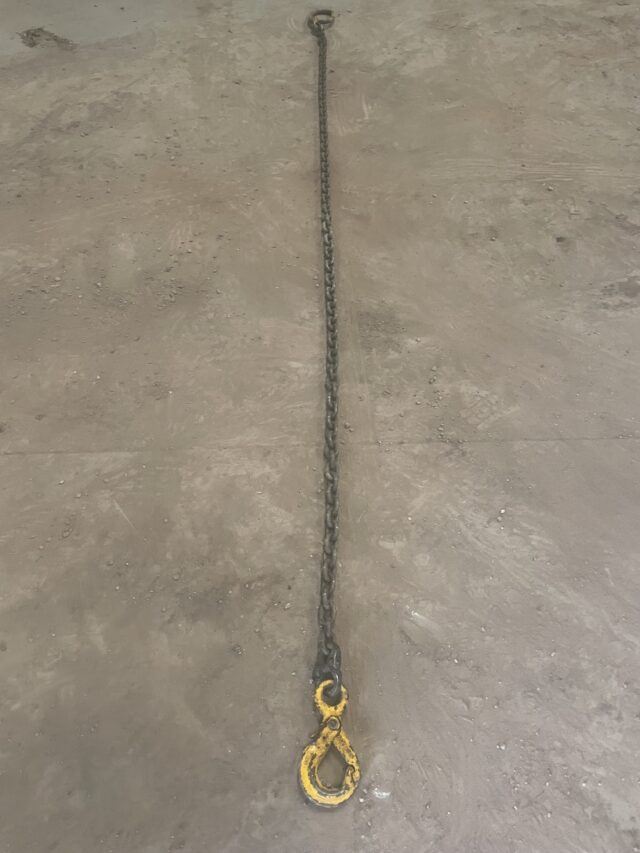 Single Leg 3T SWL Chain 3m long approx