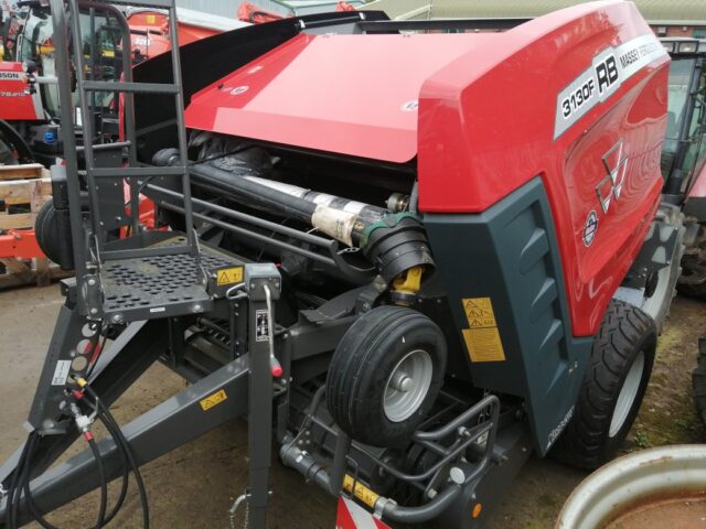 MA005170 New 2023 Massey Ferguson RB3130F Xtra Round Baler