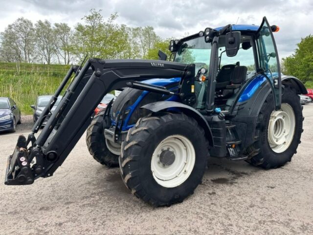 TJ000452 2020 VALTRA N154EA 4WD TRACTOR