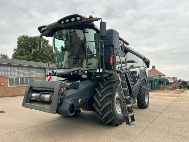 4M011599 2023 FENDT IDEAL 7 ROTARY COMBINE