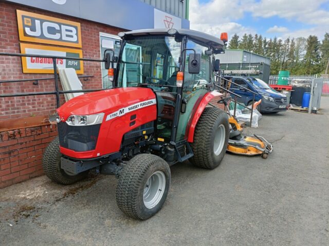 TH00575A 2020 MASSEY FERGUSON 1750M HC COMPACT TRACTOR