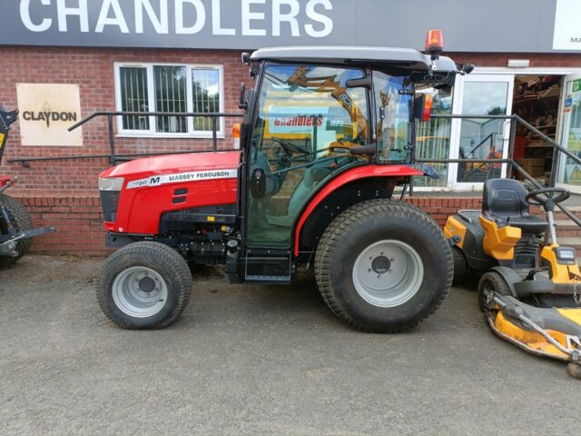 TH00575A 2020 MASSEY FERGUSON 1750M HC COMPACT TRACTOR