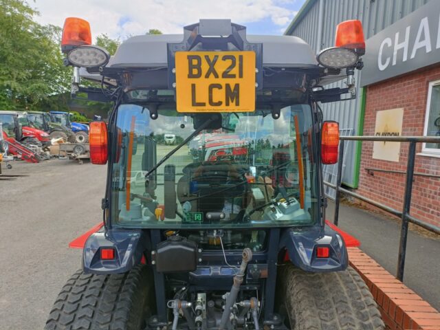 TH00575A 2020 MASSEY FERGUSON 1750M HC COMPACT TRACTOR