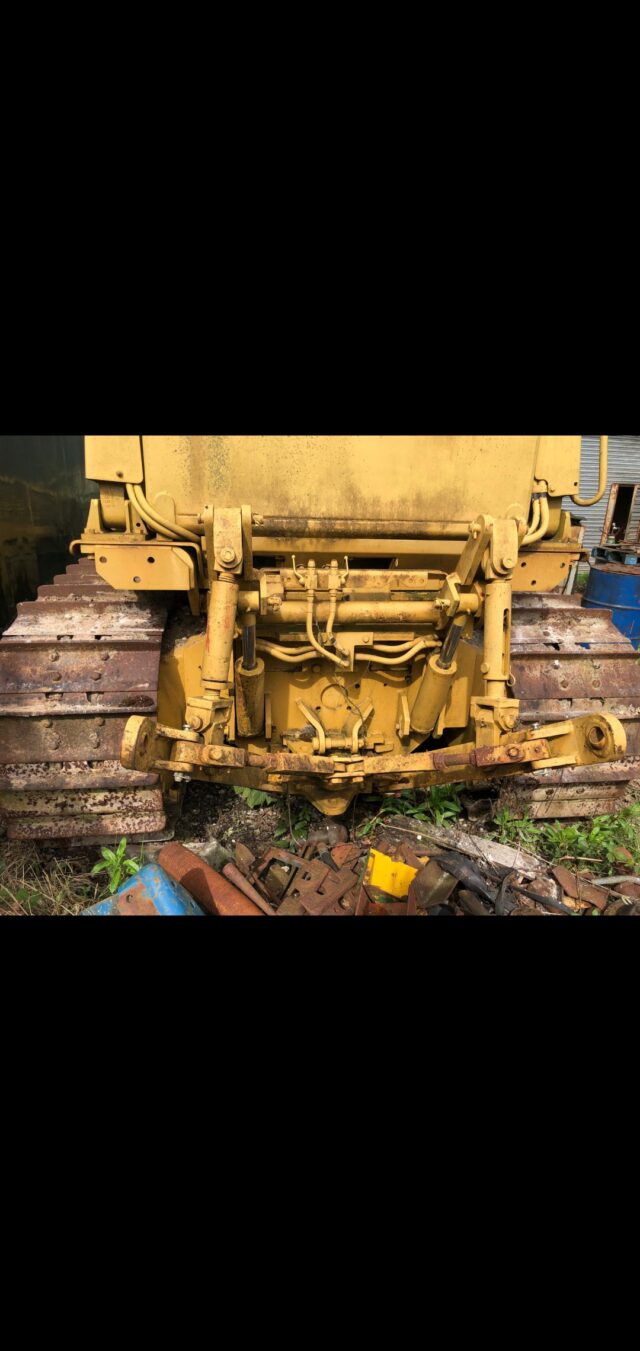 CATERPILLAR D6D 1984