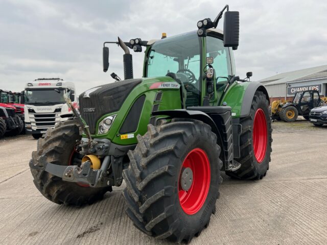 T4011302 – 2019 Fendt 724 Profi Plus Tractor