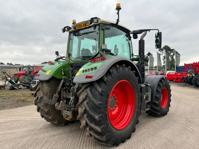 T4011302 – 2019 Fendt 724 Profi Plus Tractor