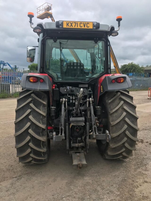 T6005597 2020 MASSEY FERGUSON 5709 CAB ESSENTIAL 4WD TRACTOR