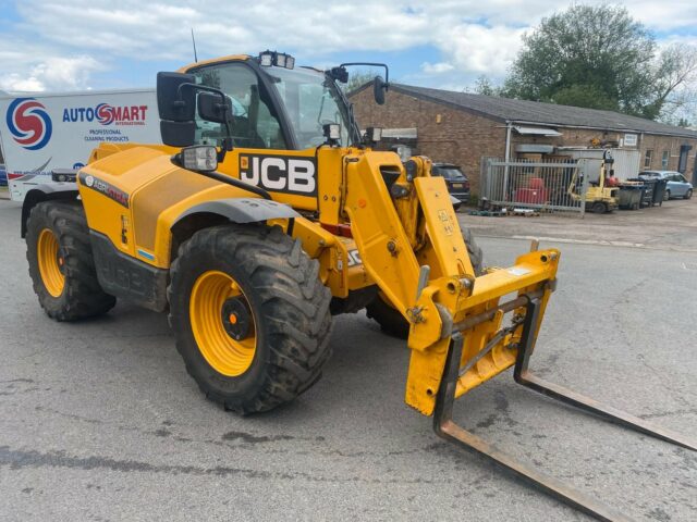 TG001456 2021 JCB 542-70 TELEHANDLER