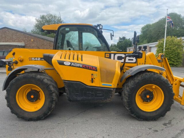 TG001456 2021 JCB 542-70 TELEHANDLER