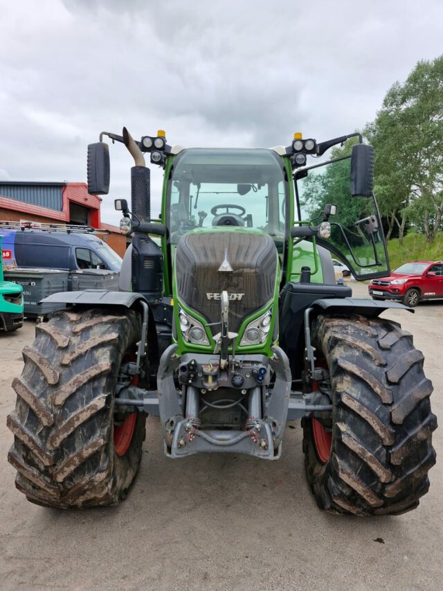 TJ000173 2018 FENDT 724 PROFIPLUS 4WD TRACTOR