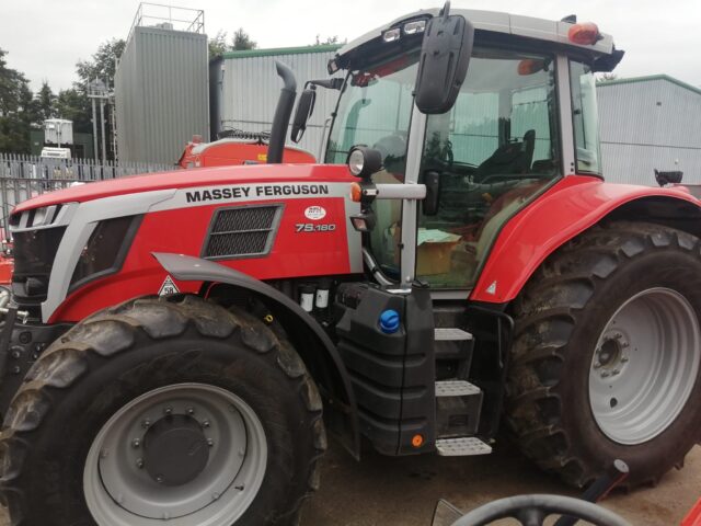 TH000838 2022 MASSEY FERGUSON 7S.180 EFD6 4WD TRACTOR