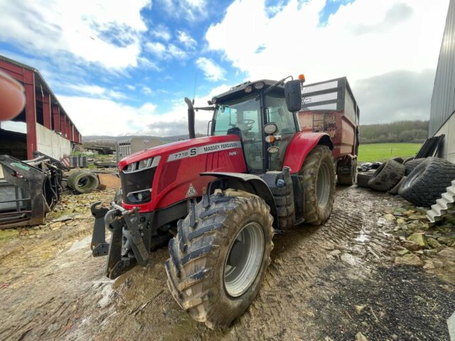 TE001652 2021 MF7718S 4WD TRACTOR