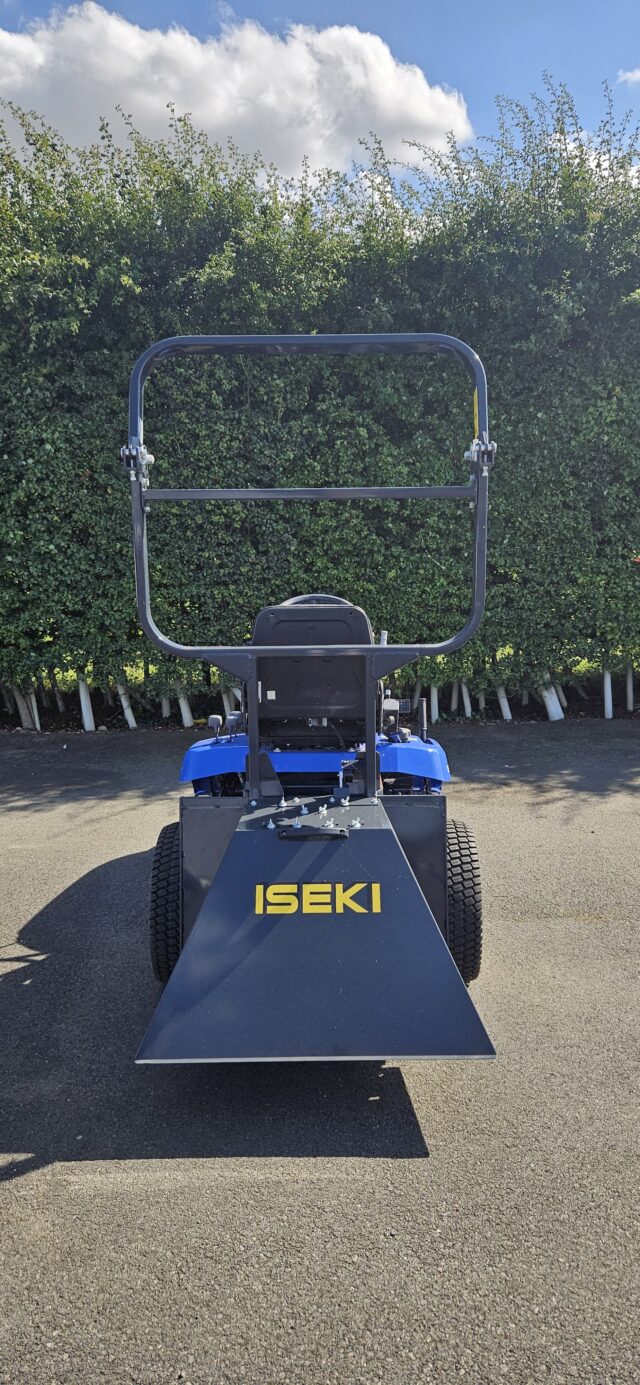 7M006142 NEW ISEKI SXG323 RIDE ON MOWER