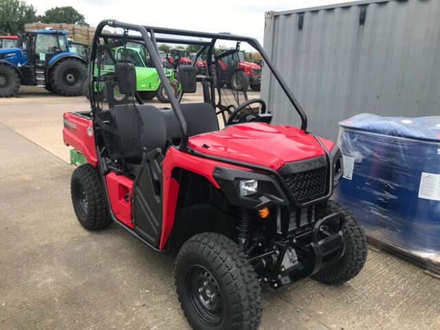 2M040589 2024 HONDA PIONEER SXS520M2 ATV