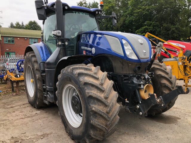 TH000980 NEW HOLLAND T7.315 HD TRACTOR