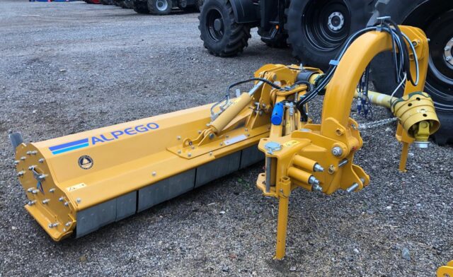 DM000226 ALEPGO TR56F 280 FLAIL MOWER