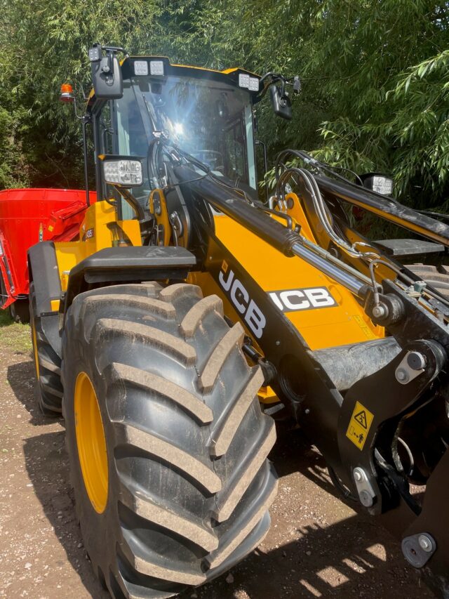 HM068040 JCB 435S AG TELEHANDLER