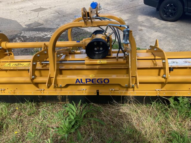 BM000532 ALPEGO TR56F 280 FLAIL MOWER