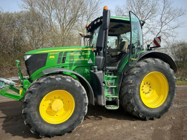 JM000180 2022 JOHN DEERE 6250R ULTIMATE TRACTOR