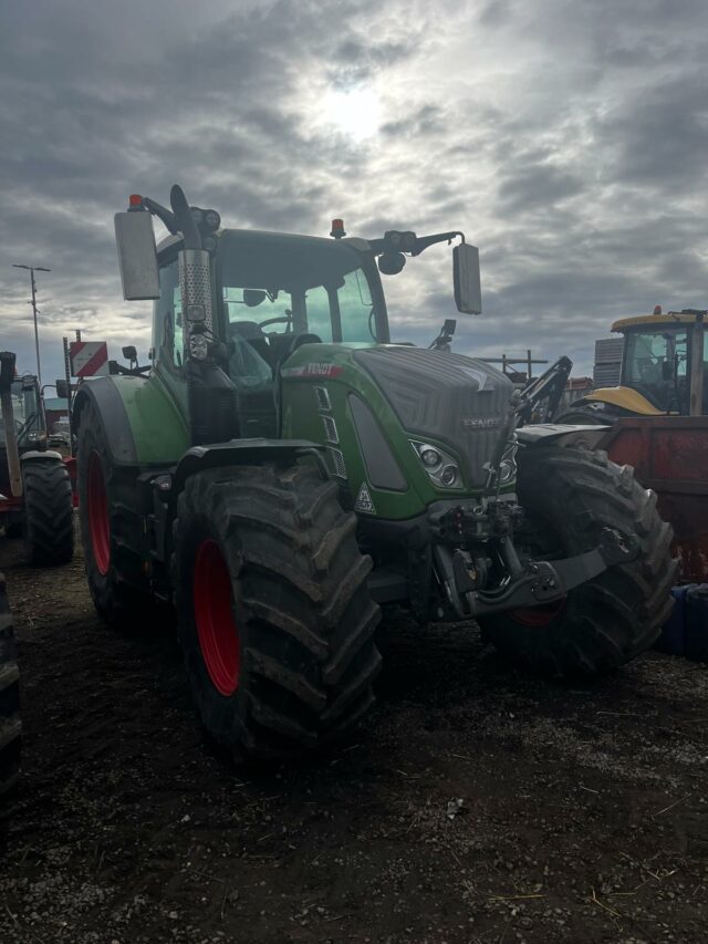 TC001690 2021 FENDT 724 PROFI+ TRACTOR