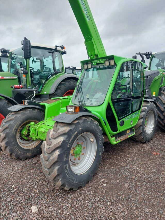 TH000595 2015 MERLO 32.6 TELEHANDLER