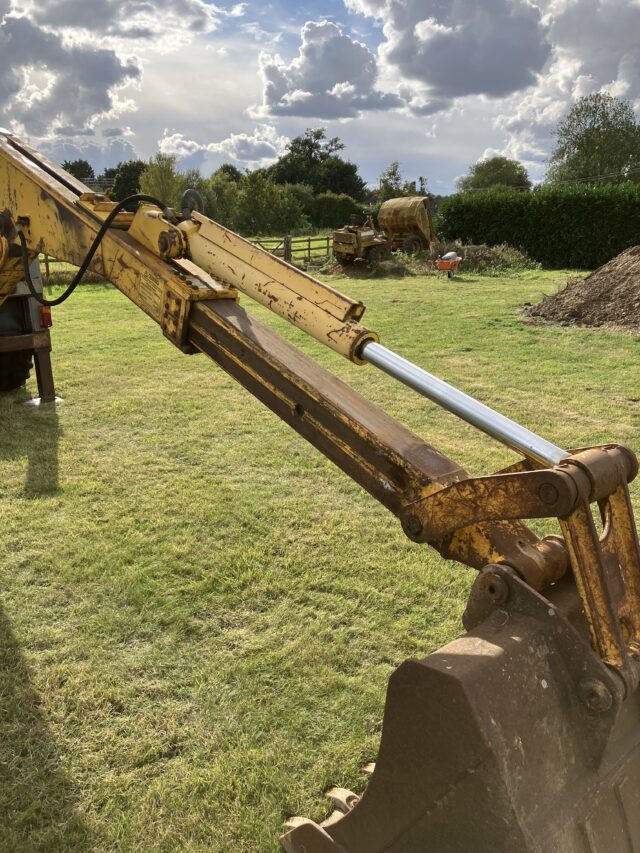 Massey Fermec 860 Wheel digger 1994