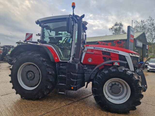 MA814542 MASSEY FERGUSON 8S.265 EXD7 4WD TRACTOR