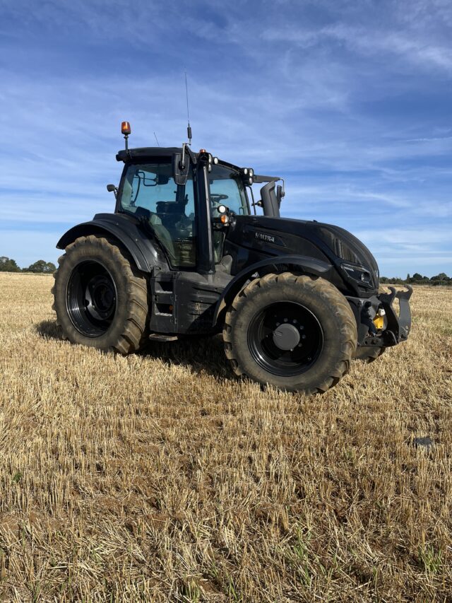 Valtra T254V