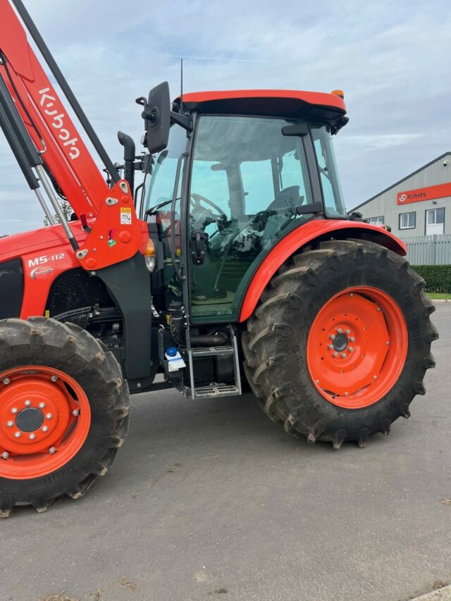 Kubota M5-112 Tractor & Loader