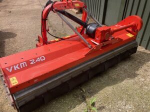 2020 Kuhn VKM240 Hedge Cutter