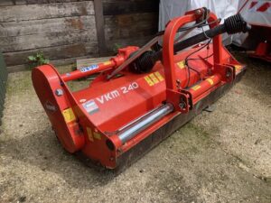 2020 Kuhn VKM240 Hedge Cutter