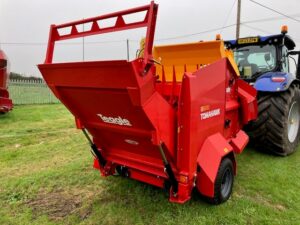 Teagle Tomahawk 8200