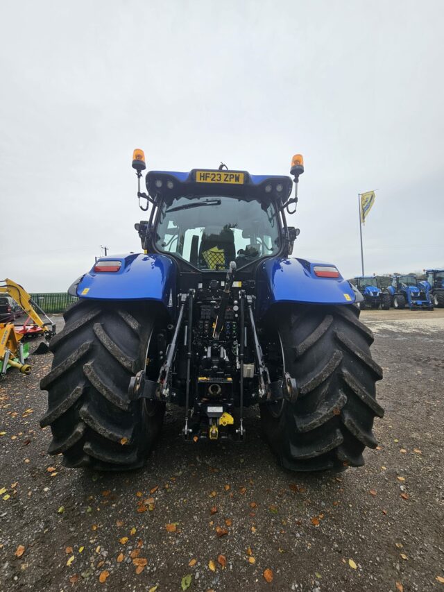 2022 New Holland T7.270 Tractor