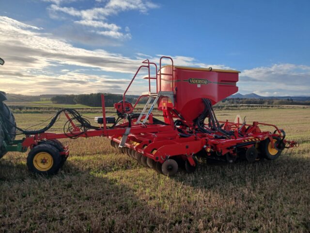 Vaderstad Rapid A 400S Grain Drill