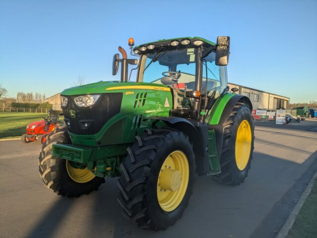 John Deere 6155R Tractor (2021)