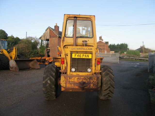 Caterpillar IT12 Wheel Loader