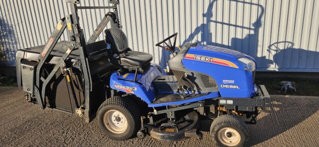 T235541B ISEKI SXG323 RIDE ON MOWER