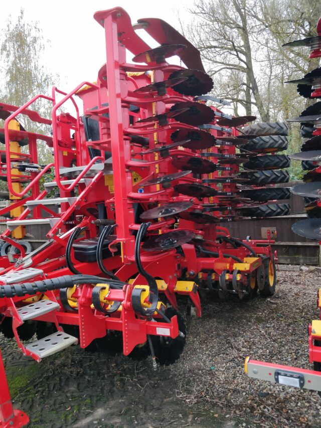 Vaderstad RDA600S Drill