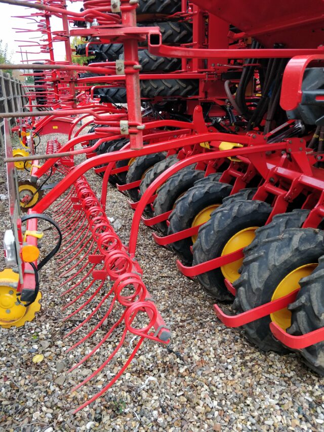 Vaderstad RDA600S Drill