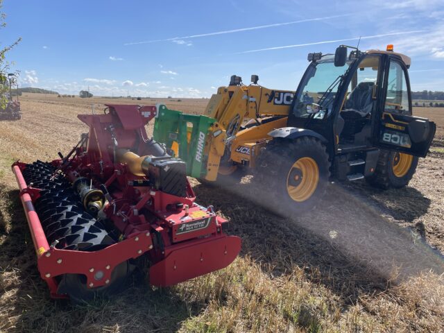 FENTECH AGRI RHINO IMPLEMENT MOVER