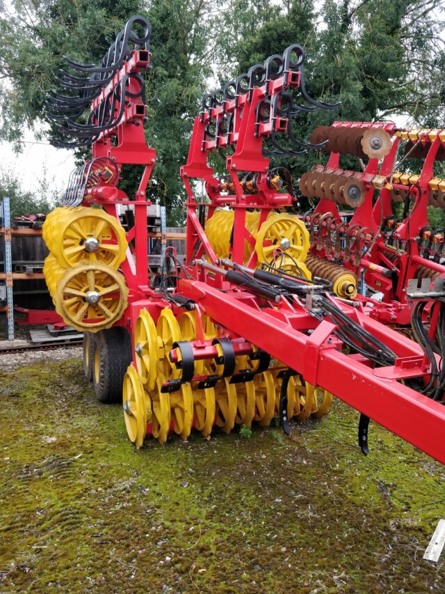 Vaderstad RST630 Twin Press