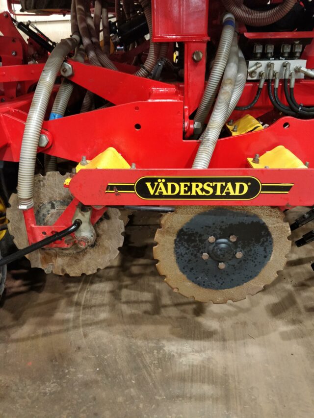 Vaderstad RDA400S drill