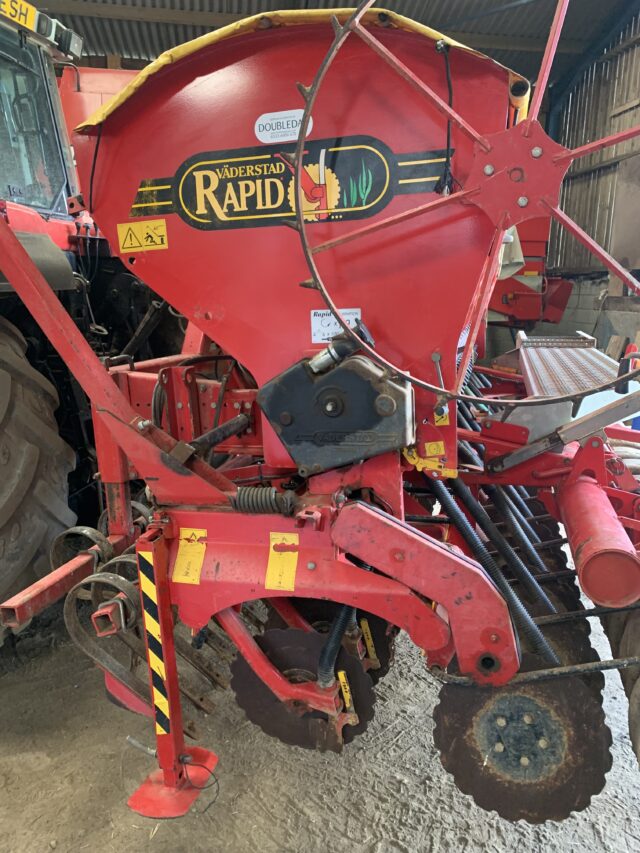 Vaderstad rapid 30s mounted drill