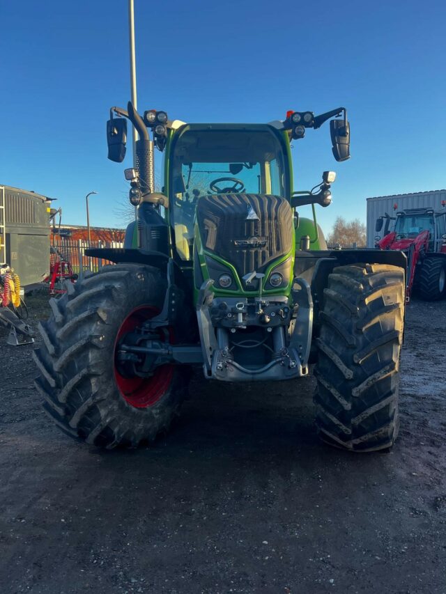 FE000346 FENDT 720 VARIO GEN 6 TRACTOR