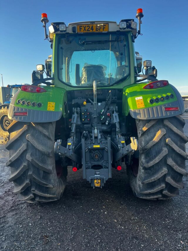 FE000346 FENDT 720 VARIO GEN 6 TRACTOR