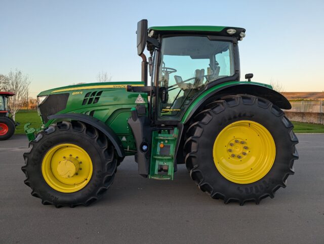 John Deere 6155R Autopower