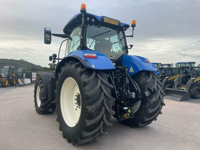 New Holland T7.230 Classic