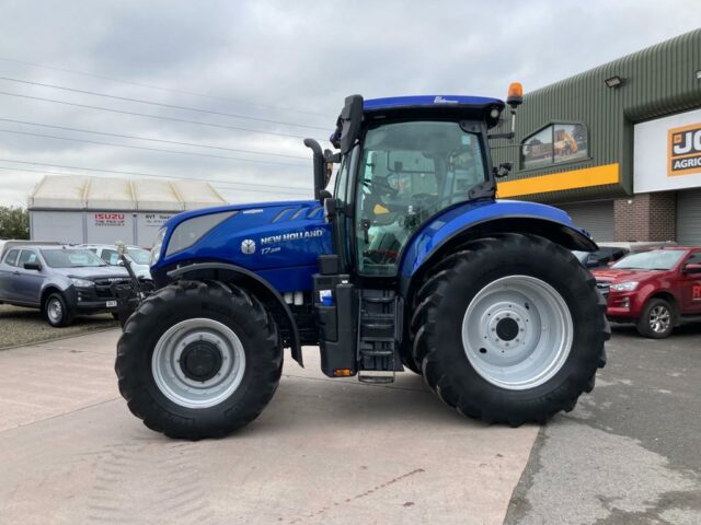 New Holland T7.225 Auto Command