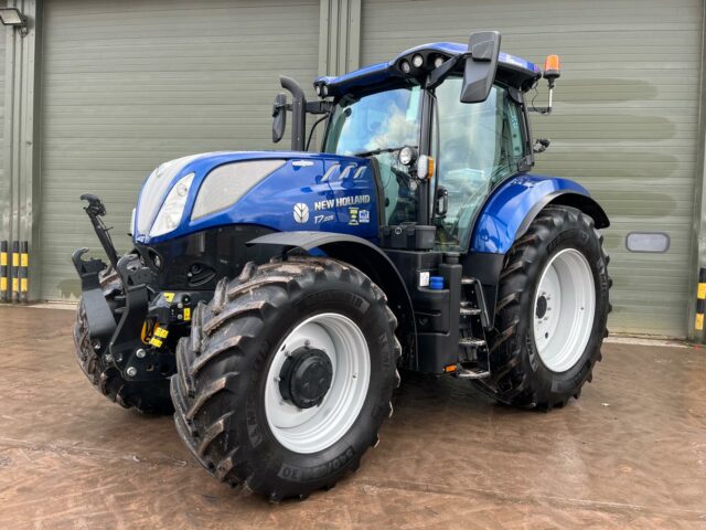 NEW HOLLAND T7.225 AUTO COMMAND