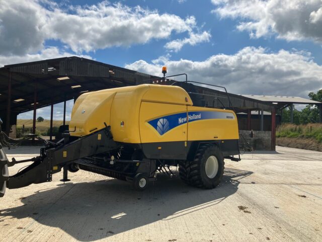 *DUE IN* NEW HOLLAND BB9080 BALER